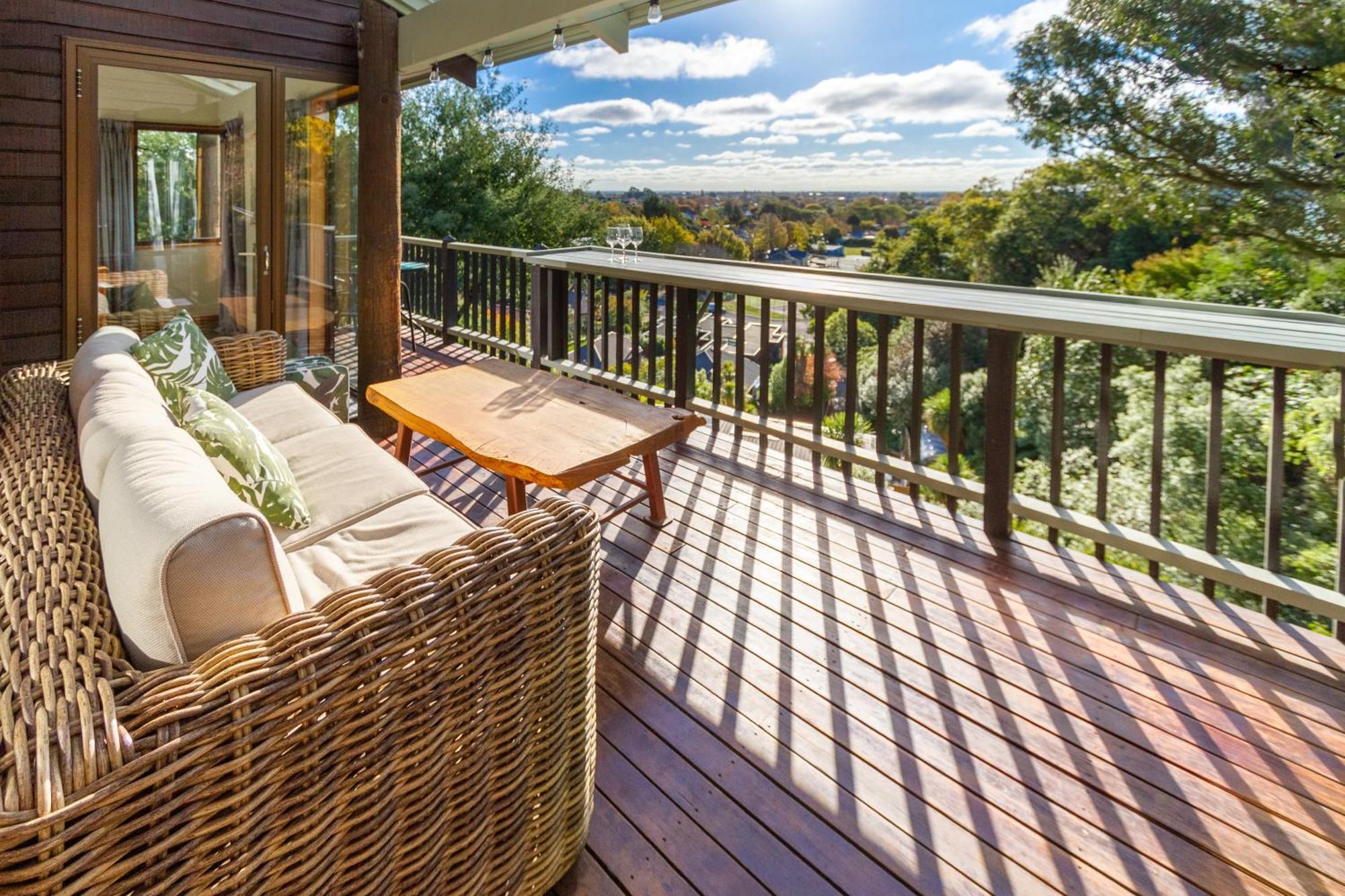 Sherwood Lodge 4-Bedroom Holiday Home With Spectacular Views Крайстчерч Екстер'єр фото